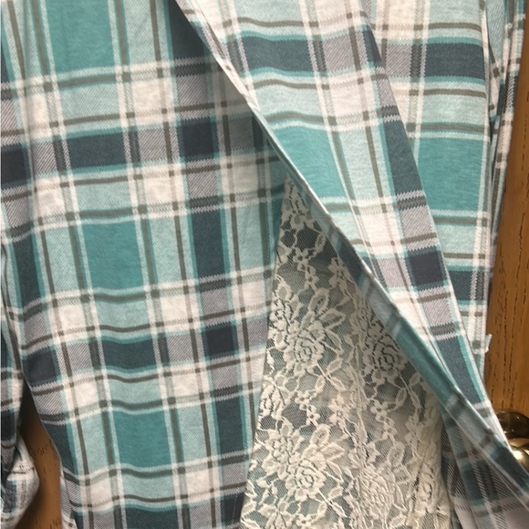 Vanity plaid button up lace top - Picture 7 of 8